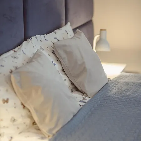 Kana - Stylish In Pomorska - Close, Wifi, Smart Tv *