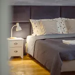 Kana - Stylish In Pomorska - Close, Wifi, Smart Tv * Krakau
