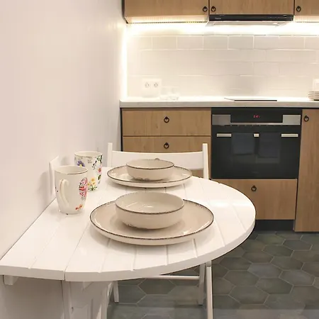 Kana - Stylish In - Close, Fast Wifi & Smart Tv * Krakow