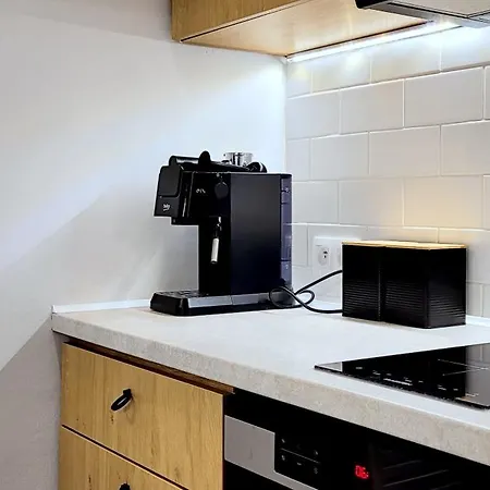 Kana - Stylish In - Close, Fast Wifi & Smart Tv Krakow